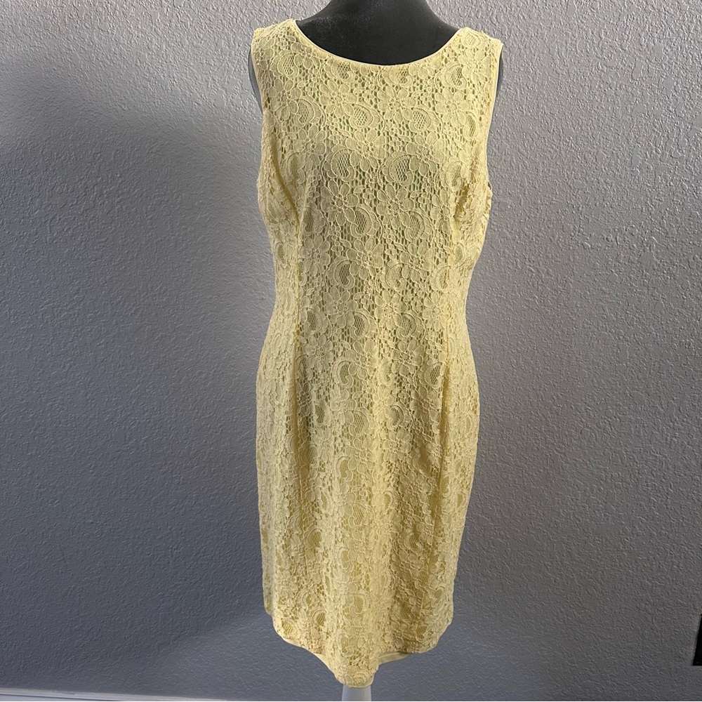 Lauren Ralph Lauren Wedding Guest Yellow Lace Sheath Dress Size 12 Sleeveless